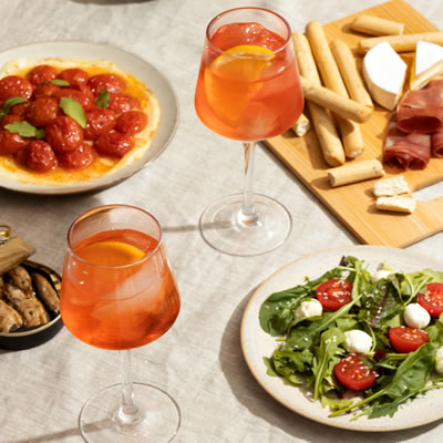 Bottomless brunch activity in Blackpool for stag hen and group weekends